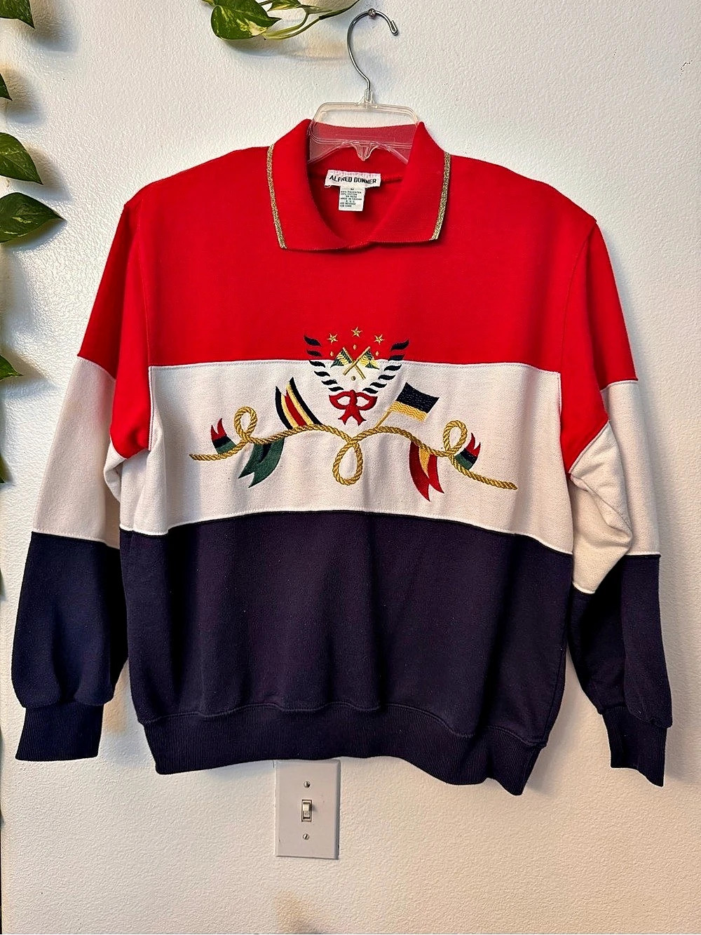 Vintage 90s Unisex Alfred Dunner Nautical Embroidered Sweatshirt M